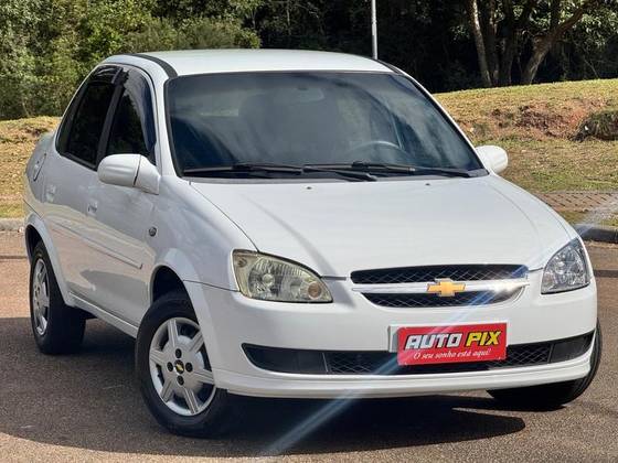 CHEVROLET CLASSIC 1.0 MPFI LS 8V FLEX 4P MANUAL